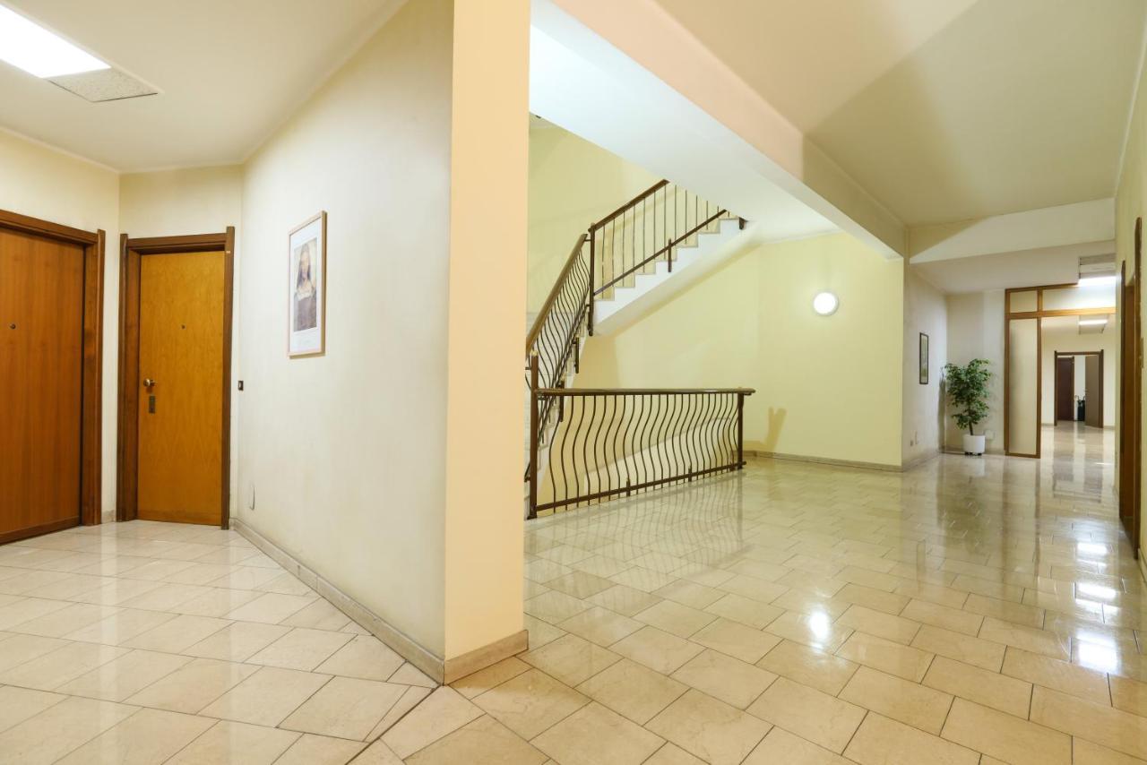 Milan - Duomo Luxury Apartment V Εξωτερικό φωτογραφία