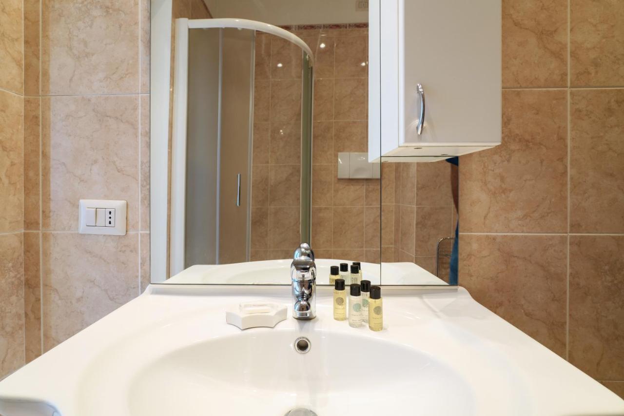 Milan - Duomo Luxury Apartment V Εξωτερικό φωτογραφία